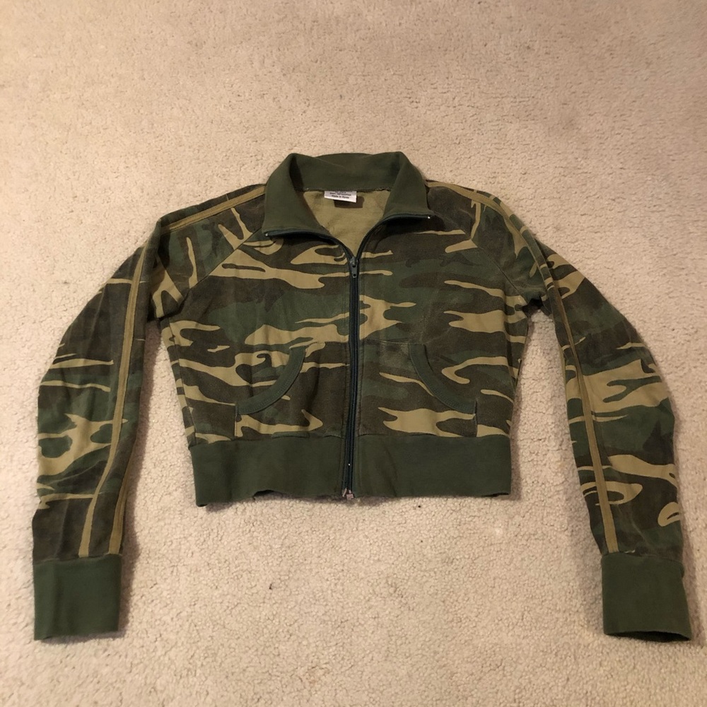 cropped camo track jacket by rothco women’s xsmall
